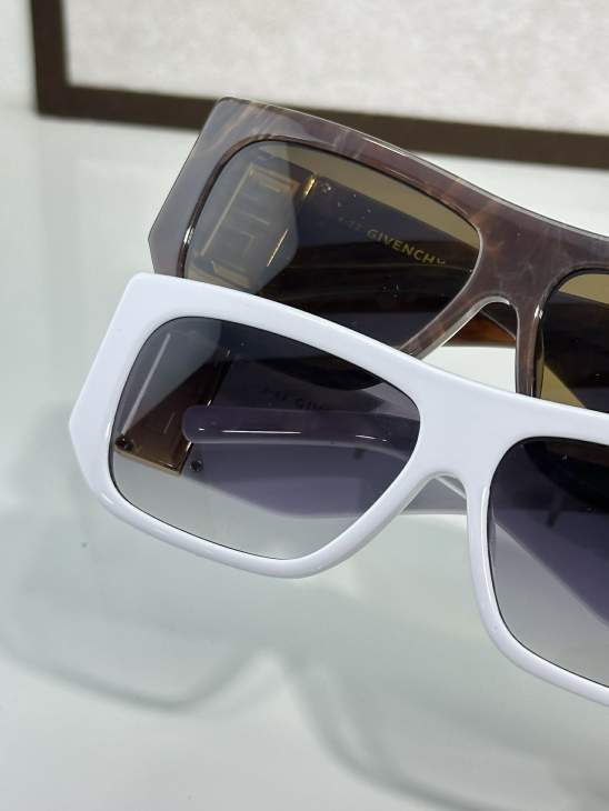 Picture of Givenchy Sunglasses _SKUfw77894631fw